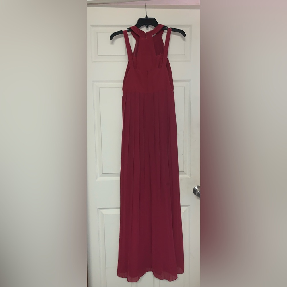 Elegant long red dress - Picture 2 of 5